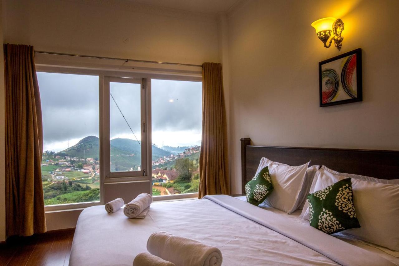 Atrium Grande Hotel Ooty Bagian luar foto